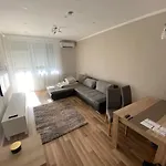 M3 Zuglo Apartment Budapest